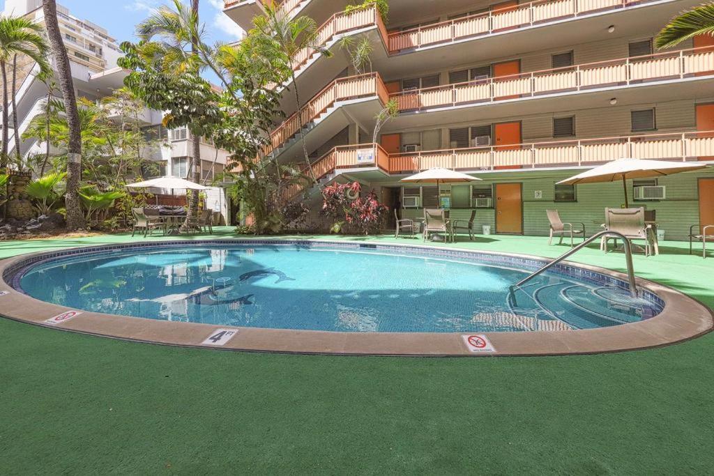 Hawaiian King Aparthotel Honolulu Exterior photo